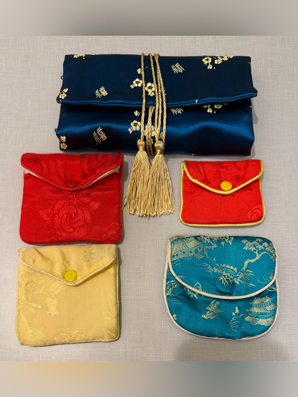 Silk Tassel Foldover jewelry pouches